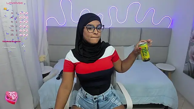 Snapshot of nashiira_ chatting on February 20, 2025, 7:30 pm nashiira online show from February 20, 2025, 7:30 pm