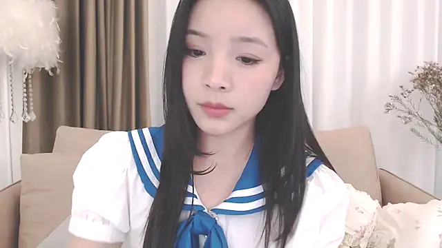 Sara1113 online show from December 29, 2024, 4:40 pm