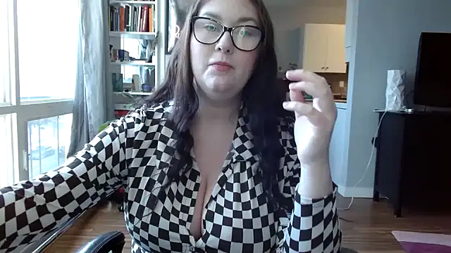 Snapshot of PaigeParker chatting on February 17, 2025, 7:42 pm PaigeParker online show from February 17, 2025, 7:42 pm