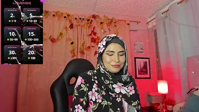 Snapshot of DarshaKhemu chatting on January 23, 2025, 11:58 pm DarshaKhemu online show from January 23, 2025, 11:58 pm