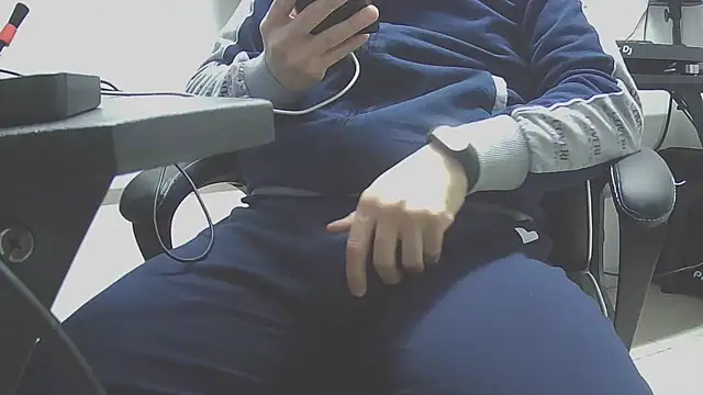 Snapshot of kekko-1982 chatting on January 31, 2025, 9:16 pm kekko-1982 online show from January 31, 2025, 9:16 pm