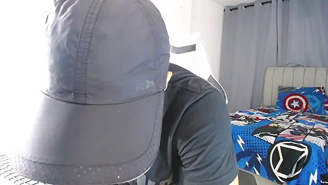 Snapshot of DavidAngell7 chatting on February 16, 2025, 4:20 am DavidAngell7 online show from February 16, 2025, 4:20 am