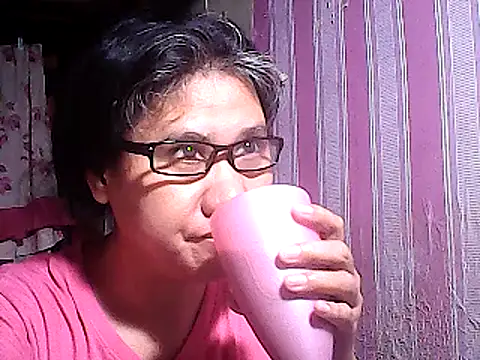 Snapshot of sweetsosie18 chatting on March 8, 2025, 8:03 pm sweetsosie18 online show from March 8, 2025, 8:03 pm