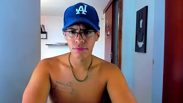 Snapshot of _John_Boy_ chatting on March 1, 2025, 4:11 pm John Boy online show from March 1, 2025, 4:11 pm