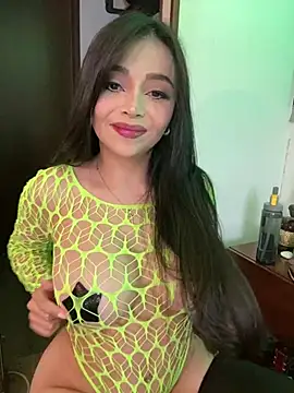 Snapshot of KateLatorre chatting on January 23, 2025, 11:15 pm KateLatorre online show from January 23, 2025, 11:15 pm