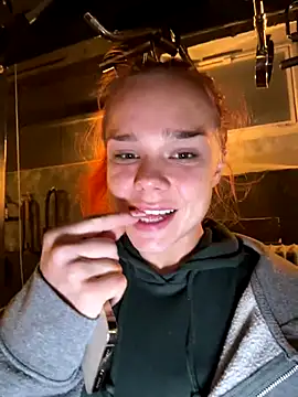 Snapshot of PennyPrincess chatting on December 1, 2024, 9:26 pm PennyPrincess online show from December 1, 2024, 9:26 pm