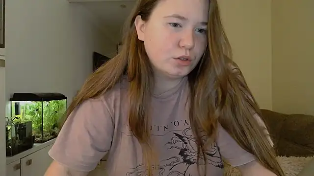 Snapshot of remirann_ chatting on February 1, 2025, 7:26 am remirann  online show from February 1, 2025, 7:26 am