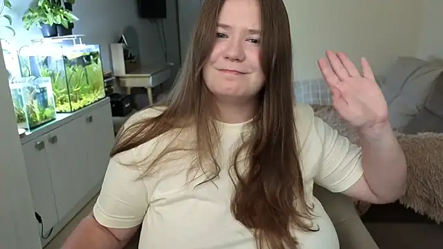 Snapshot of remirann_ chatting on September 18, 2025, 12:18 pm remirann  online show from September 18, 2025, 12:18 pm