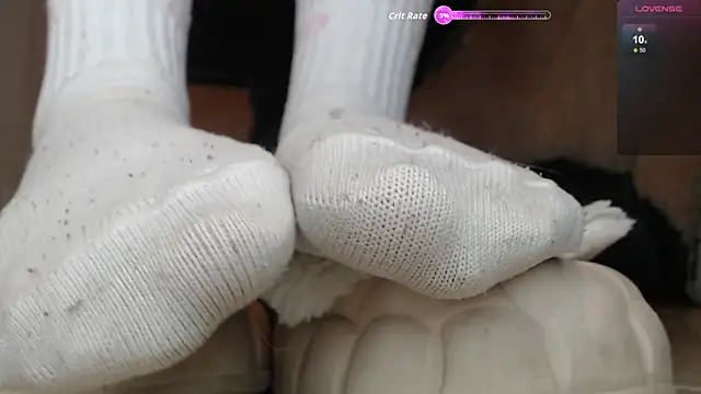 Snapshot of Gabi_morales chatting on October 4, 2025, 10:52 pm Gabi morales online show from October 4, 2025, 10:52 pm