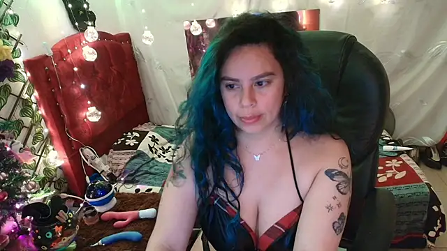 Snapshot of elektra_32 chatting on January 6, 2025, 4:58 am elektra 32 online show from January 6, 2025, 4:58 am