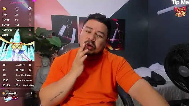 Snapshot of oso_dirty_ chatting on December 29, 2024, 5:33 pm oso dirty online show from December 29, 2024, 5:33 pm