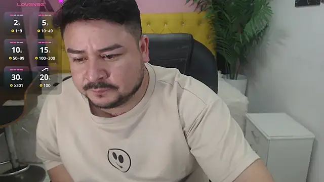 Snapshot of oso_dirty_ chatting on February 27, 2025, 5:26 pm oso dirty online show from February 27, 2025, 5:26 pm