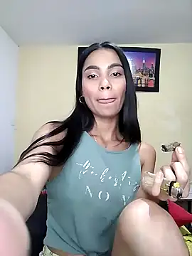 Snapshot of iamemmablake chatting on December 6, 2024, 4:03 am iamemmablake online show from December 6, 2024, 4:03 am