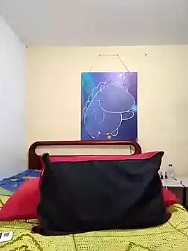 Snapshot of iamemmablake chatting on February 23, 2025, 1:21 pm iamemmablake online show from February 23, 2025, 1:21 pm