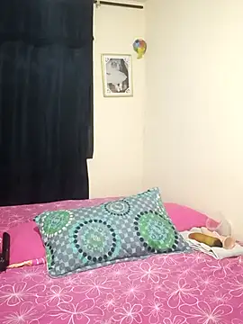 Snapshot of iamemmablake chatting on October 25, 2025, 10:59 pm iamemmablake online show from October 25, 2025, 10:59 pm