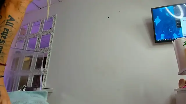 Snapshot of LisaAkira chatting on January 15, 2025, 5:58 pm LisaAkira online show from January 15, 2025, 5:58 pm