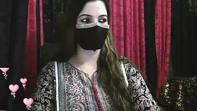 Snapshot of Cute_Sonii chatting on December 12, 2024, 12:12 pm Cute Sonii online show from December 12, 2024, 12:12 pm