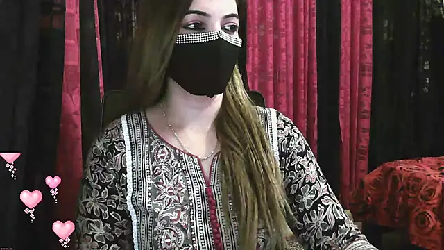 Snapshot of Cute_Sonii chatting on March 14, 2025, 9:21 pm Cute Sonii online show from March 14, 2025, 9:21 pm