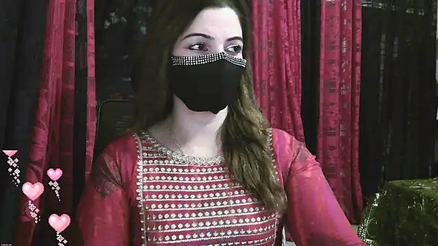 Snapshot of Cute_Sonii chatting on November 6, 2025, 11:44 am Cute Sonii online show from November 6, 2025, 11:44 am