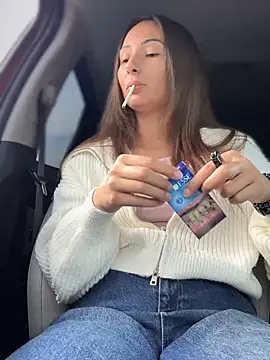 Snapshot of YOUR-KARINA chatting on January 17, 2025, 3:45 am YOUR-KARINA online show from January 17, 2025, 3:45 am