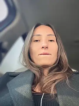 Snapshot of YOUR-KARINA chatting on February 19, 2025, 9:39 am YOUR-KARINA online show from February 19, 2025, 9:39 am