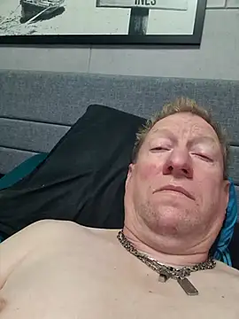 Snapshot of tomtom111111 chatting on September 9, 2025, 3:55 pm tomtom111111 online show from September 9, 2025, 3:55 pm