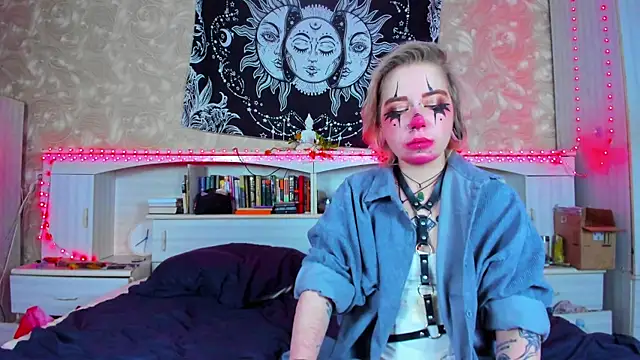 Snapshot of Aru_Koto chatting on October 20, 2025, 5:35 pm Aru Koto online show from October 20, 2025, 5:35 pm