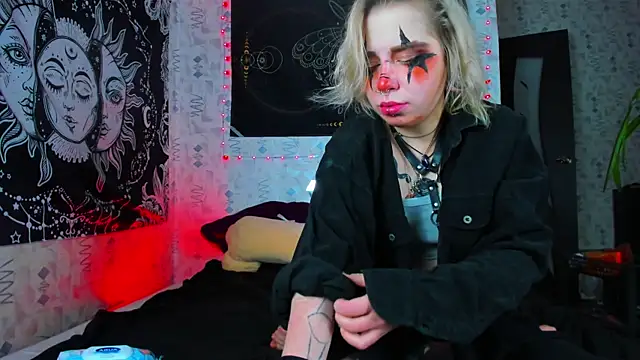 Snapshot of Aru_Koto chatting on October 27, 2025, 6:01 pm Aru Koto online show from October 27, 2025, 6:01 pm