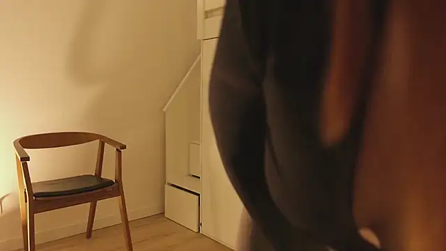 Snapshot of hee_jeen chatting on December 15, 2024, 1:54 pm hee jeen online show from December 15, 2024, 1:54 pm