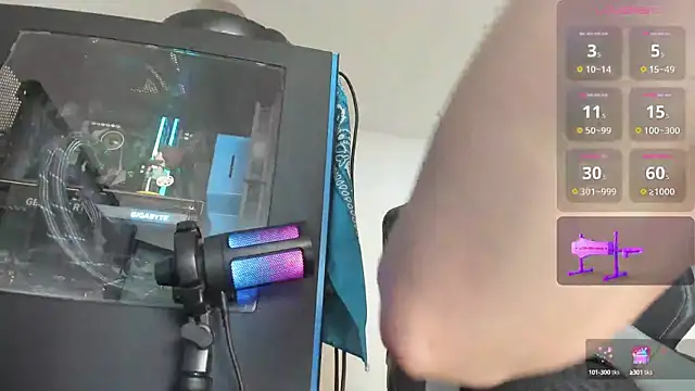 Snapshot of Redjina_Angel chatting on October 2, 2025, 1:07 pm Redjina Angel online show from October 2, 2025, 1:07 pm