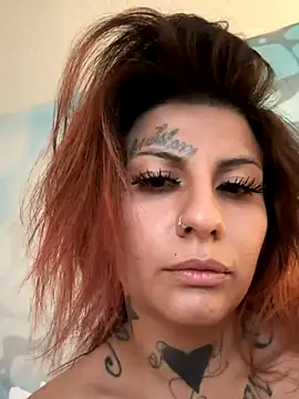 Snapshot of prettypurplep chatting on November 4, 2025, 2:49 pm prettypurplep online show from November 4, 2025, 2:49 pm