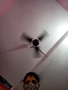 Snapshot of sweet_rasmalai chatting on February 24, 2025, 9:21 am sweet rasmalai online show from February 24, 2025, 9:21 am