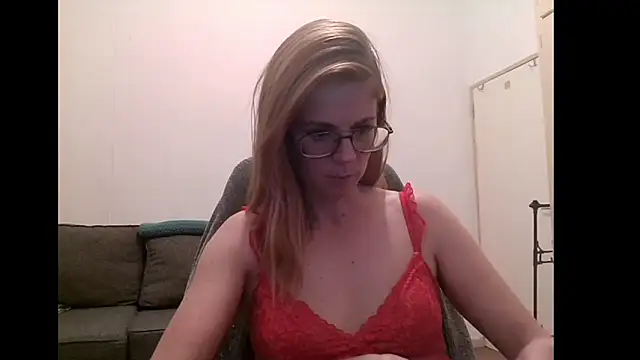Snapshot of SavannaGirly chatting on September 16, 2025, 6:53 pm SavannaGirly online show from September 16, 2025, 6:53 pm