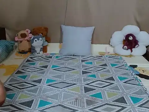 Snapshot of Petite_Jeramae99xx chatting on October 5, 2025, 5:17 am Petite Jeramae99xx online show from October 5, 2025, 5:17 am