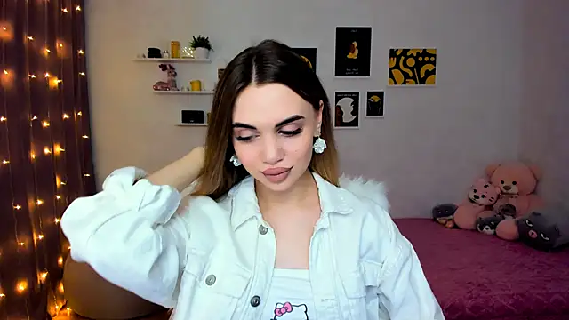 Snapshot of aPieceOfJoy chatting on December 15, 2024, 8:47 pm aPieceOfJoy online show from December 15, 2024, 8:47 pm