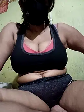 Snapshot of ambika29 chatting on September 24, 2025, 11:24 am ambika29 online show from September 24, 2025, 11:24 am