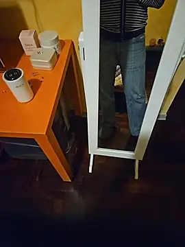 Snapshot of Dolceporco19 chatting on October 29, 2025, 5:14 pm Dolceporco19 online show from October 29, 2025, 5:14 pm