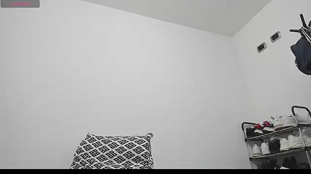 Snapshot of perla_jeff chatting on October 16, 2025, 11:11 am perla jeff online show from October 16, 2025, 11:11 am