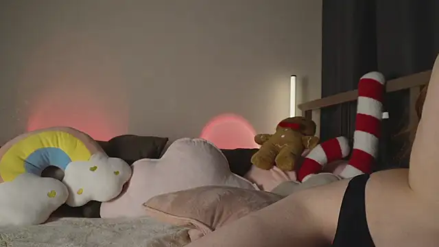 MiracleSandy online show from December 22, 2024, 11:09 pm