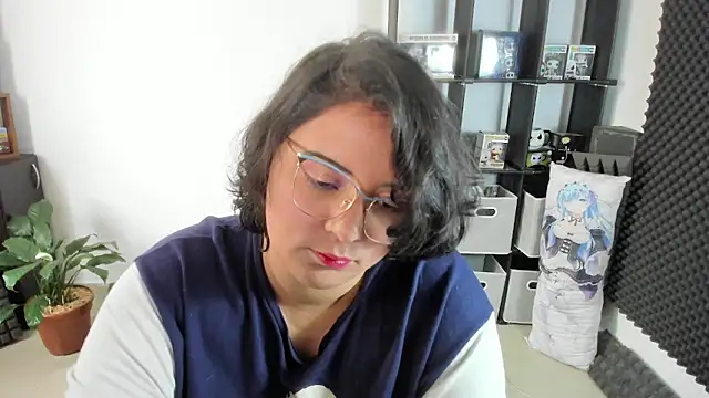 Snapshot of aika-dreams chatting on January 5, 2025, 3:45 pm aika-dreams online show from January 5, 2025, 3:45 pm