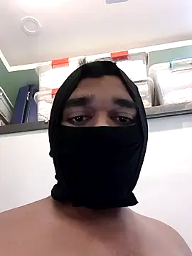 Snapshot of Wildguycums chatting on October 4, 2025, 5:44 pm Wildguycums online show from October 4, 2025, 5:44 pm