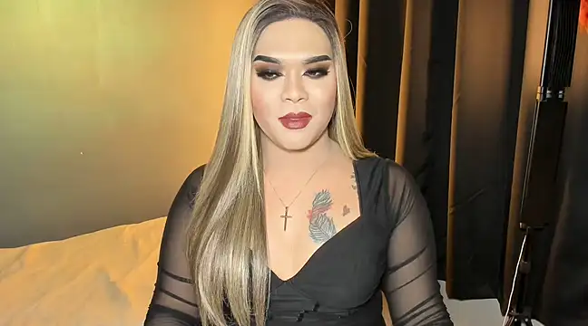 Snapshot of VictoriaEliz chatting on March 12, 2025, 12:47 pm VictoriaEliz online show from March 12, 2025, 12:47 pm