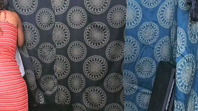 Snapshot of LunaRai chatting on January 26, 2025, 6:59 am LunaRai online show from January 26, 2025, 6:59 am