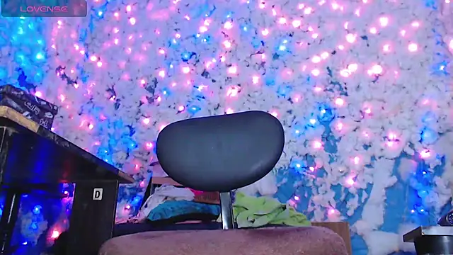 dannabigdirty1 online show from February 4, 2025, 10:32 am