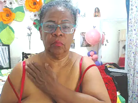 Snapshot of Yayis-hot-sexyw chatting on November 2, 2025, 6:16 am Yayis-hot-sexyw online show from November 2, 2025, 6:16 am