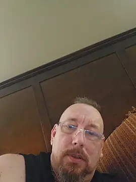 Snapshot of Littledick007007 chatting on October 31, 2025, 11:00 am Littledick007007 online show from October 31, 2025, 11:00 am