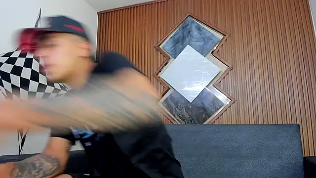 Snapshot of yeckodream chatting on March 1, 2025, 4:04 am yeckodream online show from March 1, 2025, 4:04 am