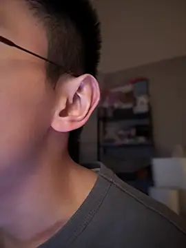 Snapshot of lewdAboyKawaii chatting on February 18, 2025, 6:58 pm lewdAboyKawaii online show from February 18, 2025, 6:58 pm