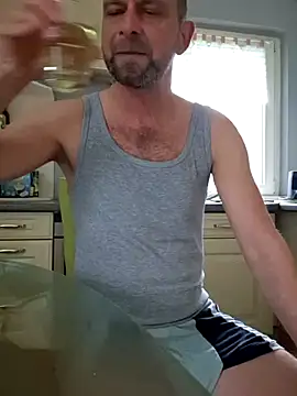 Snapshot of Mjn34 chatting on January 30, 2025, 8:43 am Mjn34 online show from January 30, 2025, 8:43 am