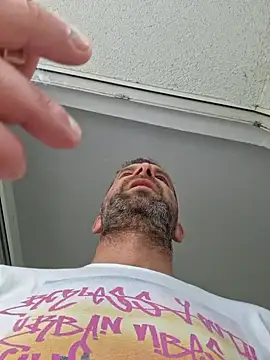 Snapshot of Mjn34 chatting on September 29, 2025, 8:08 am Mjn34 online show from September 29, 2025, 8:08 am